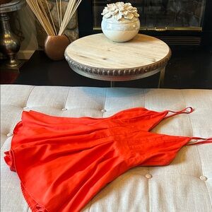 Rumor Boutique Orange Pleated Romper Size Small